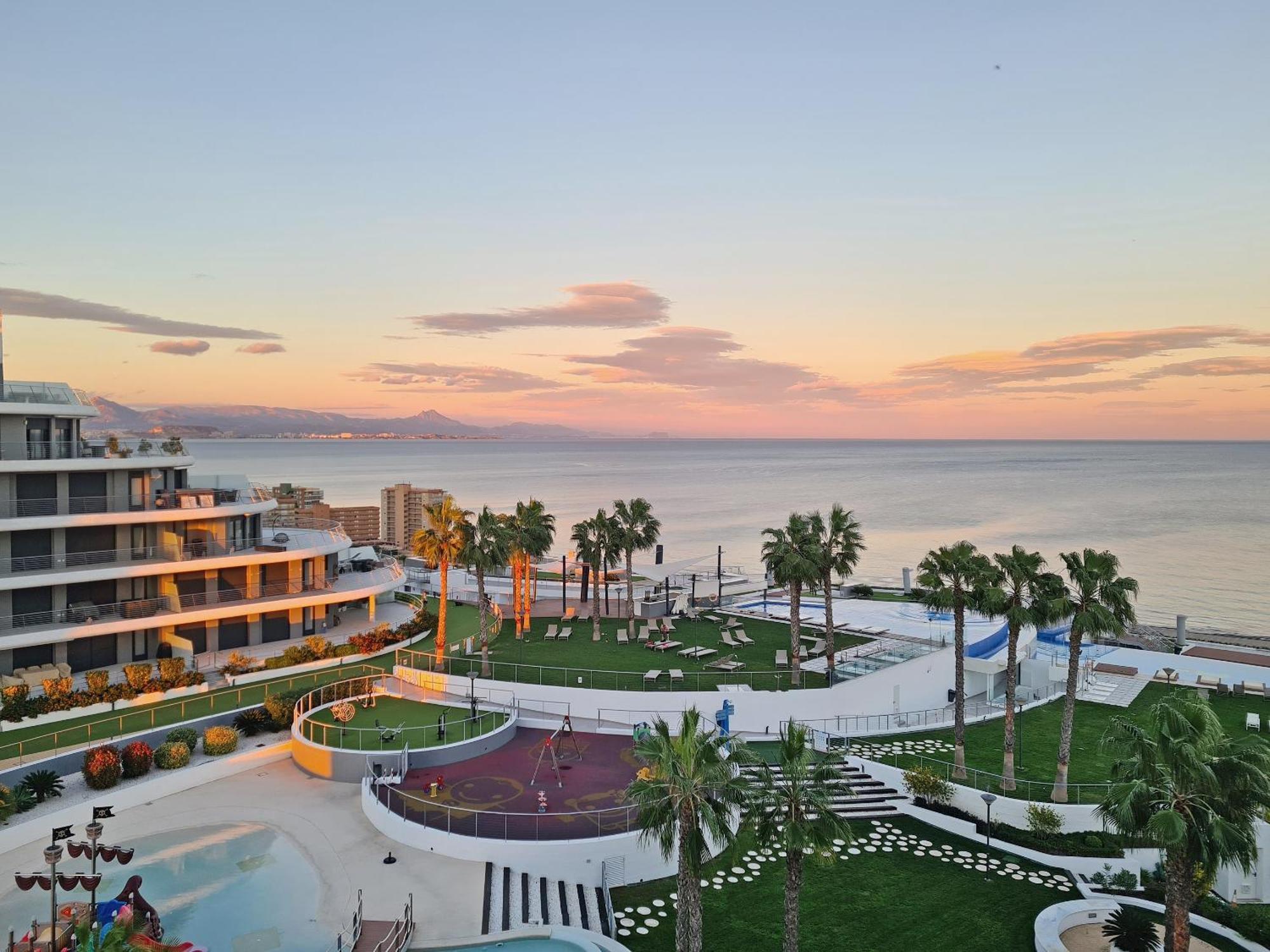 Infinity View Penthouses By Nras Arenales del Sol Zimmer foto